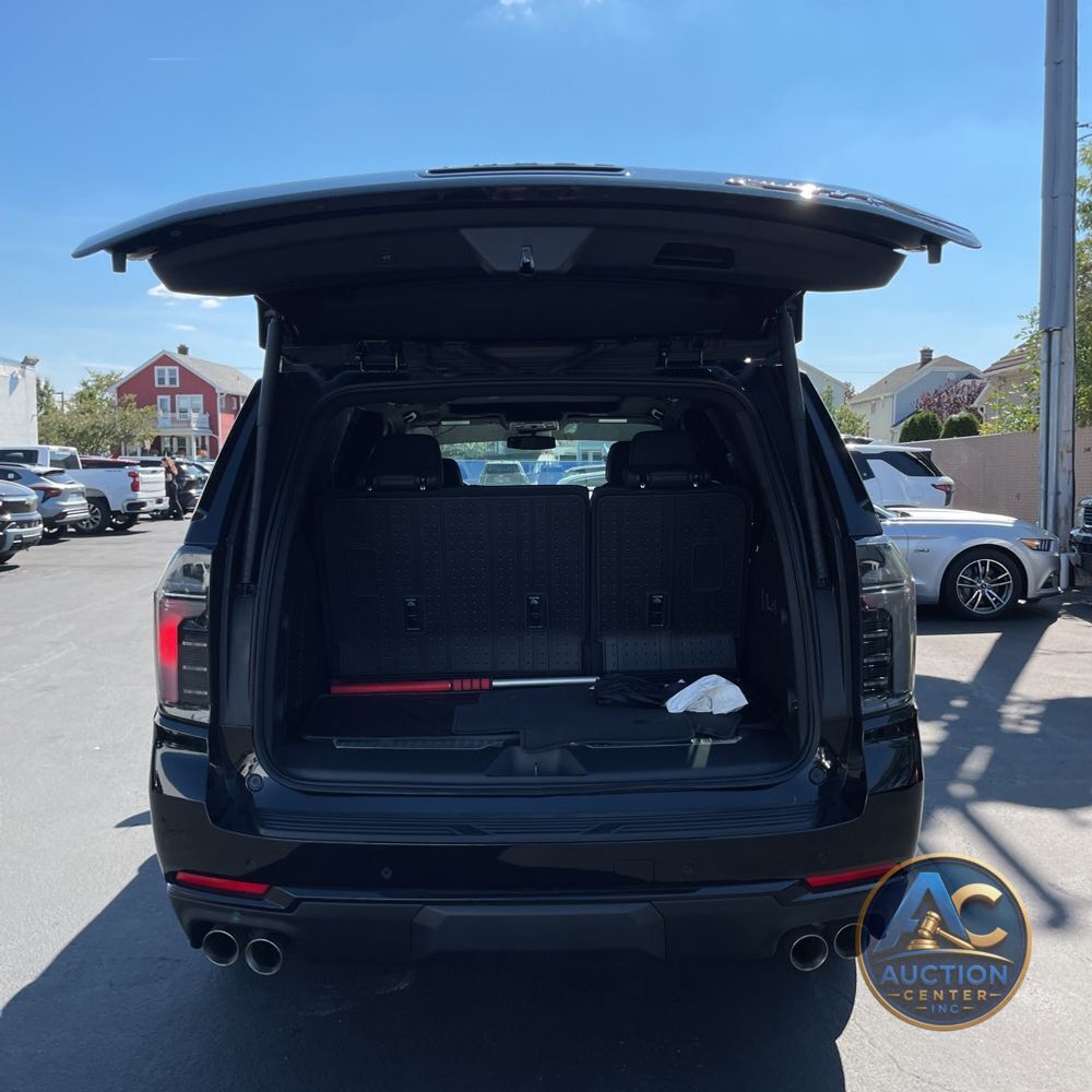 2025 Chevrolet Tahoe RST