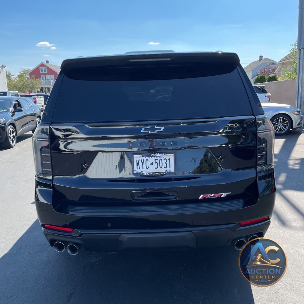 2025 Chevrolet Tahoe RST