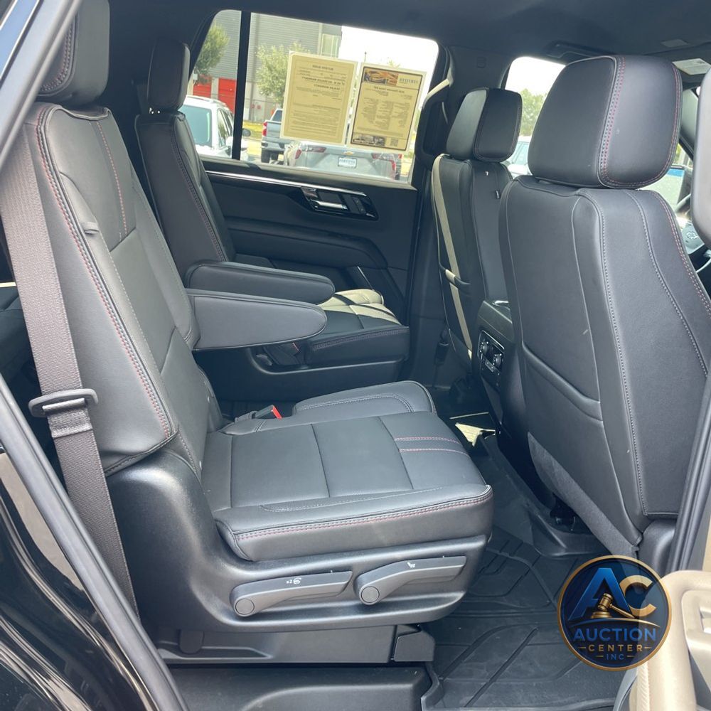 2025 Chevrolet Tahoe RST
