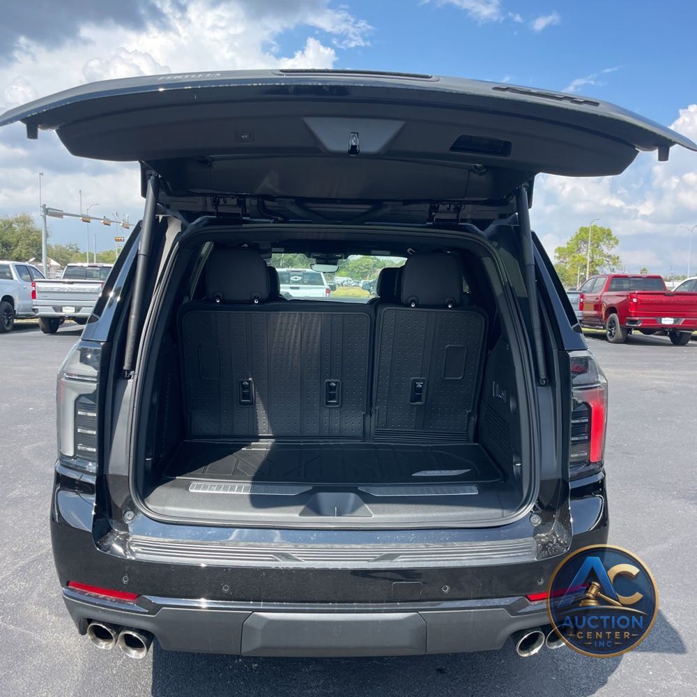 2025 Chevrolet Tahoe RST