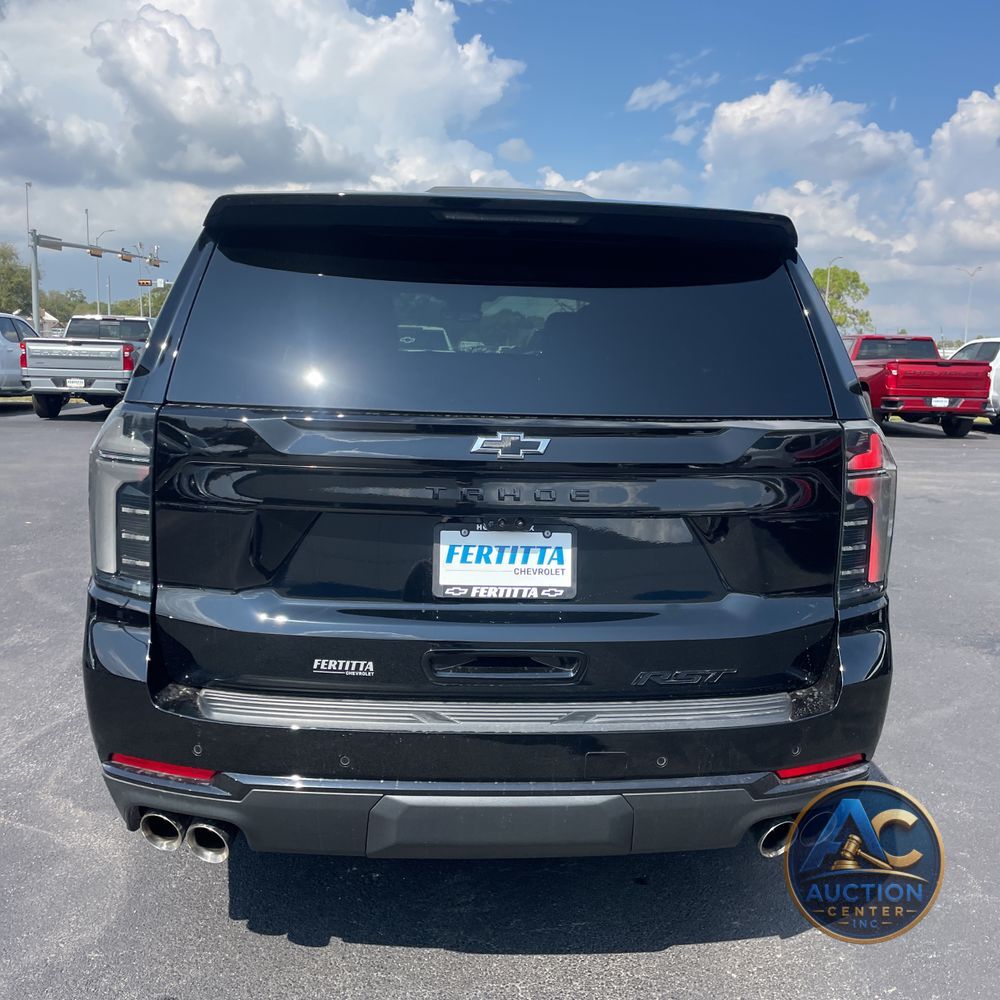 2025 Chevrolet Tahoe RST