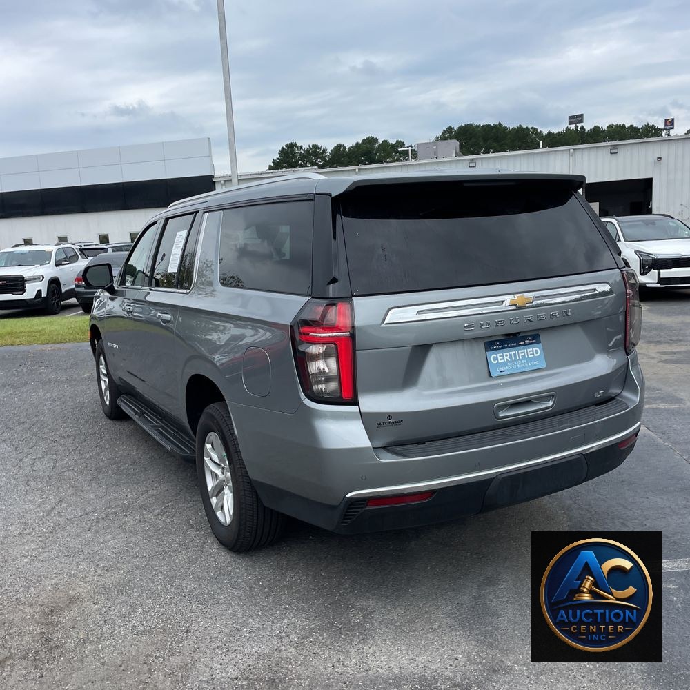 2024 Chevrolet Suburban LT
