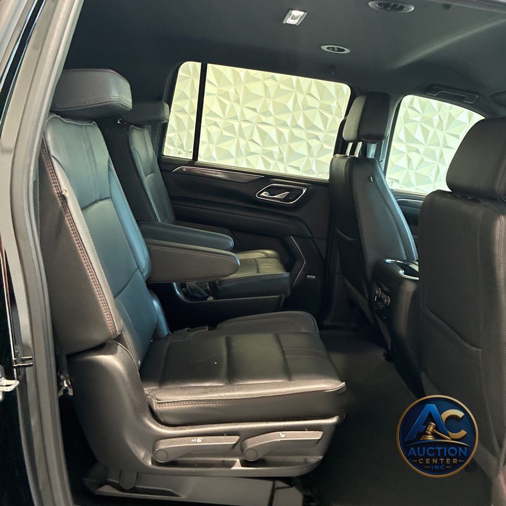 2024 Chevrolet Suburban RST