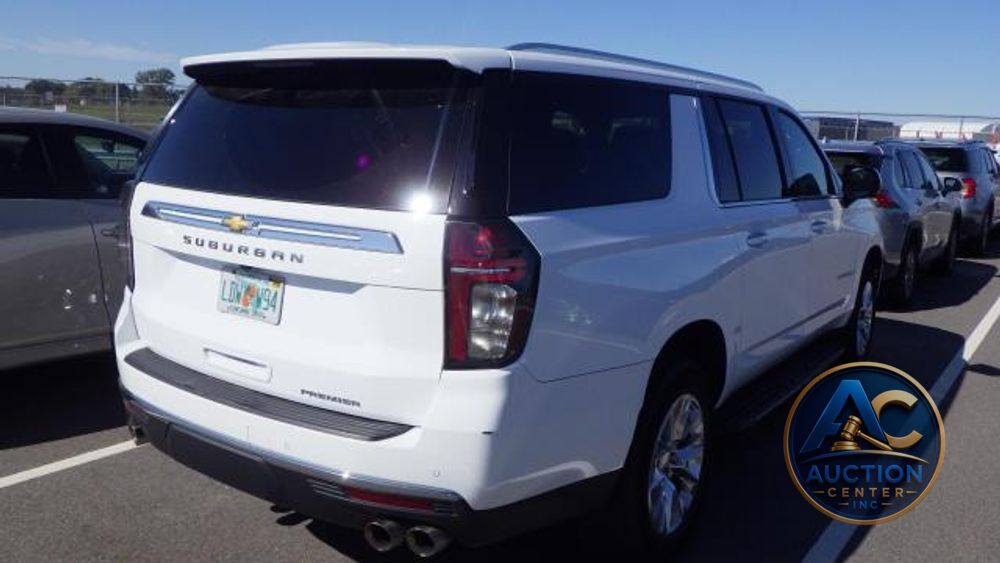 2023 Chevrolet Suburban Premier