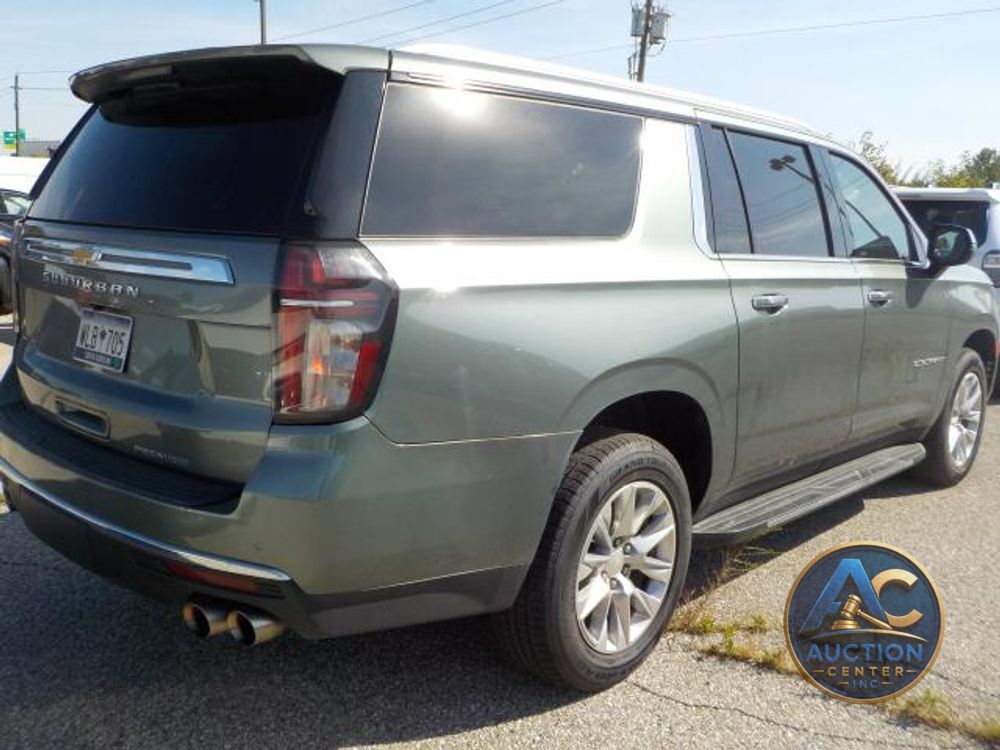 2023 Chevrolet Suburban Premier