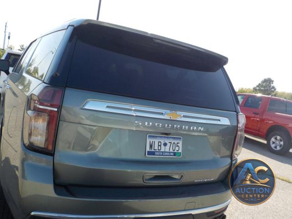 2023 Chevrolet Suburban Premier