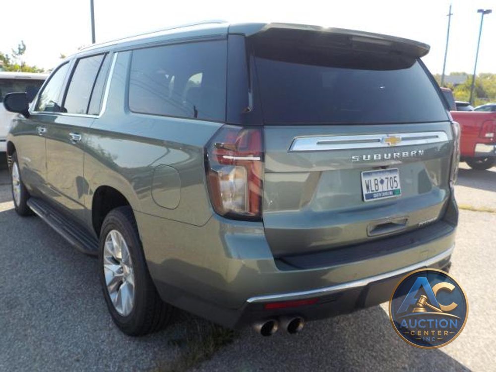 2023 Chevrolet Suburban Premier