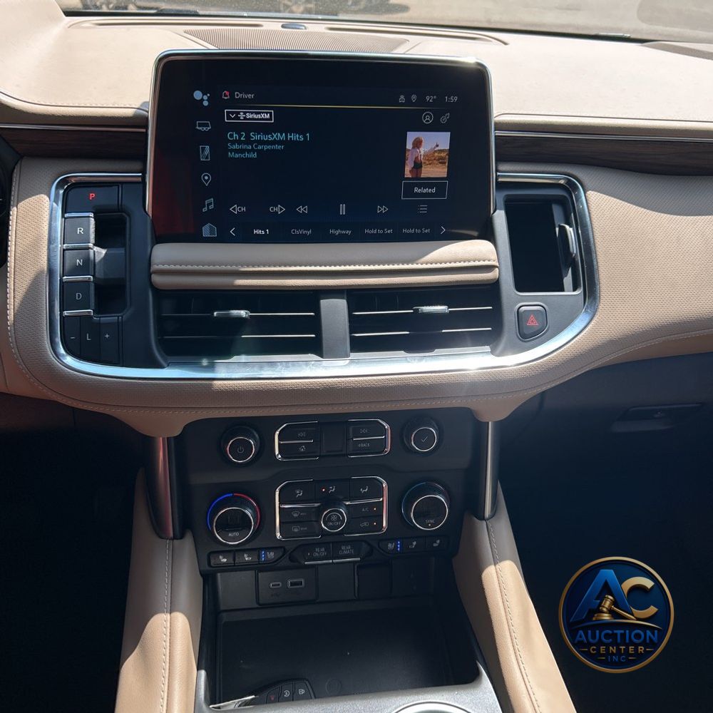 2024 Chevrolet Suburban Premier