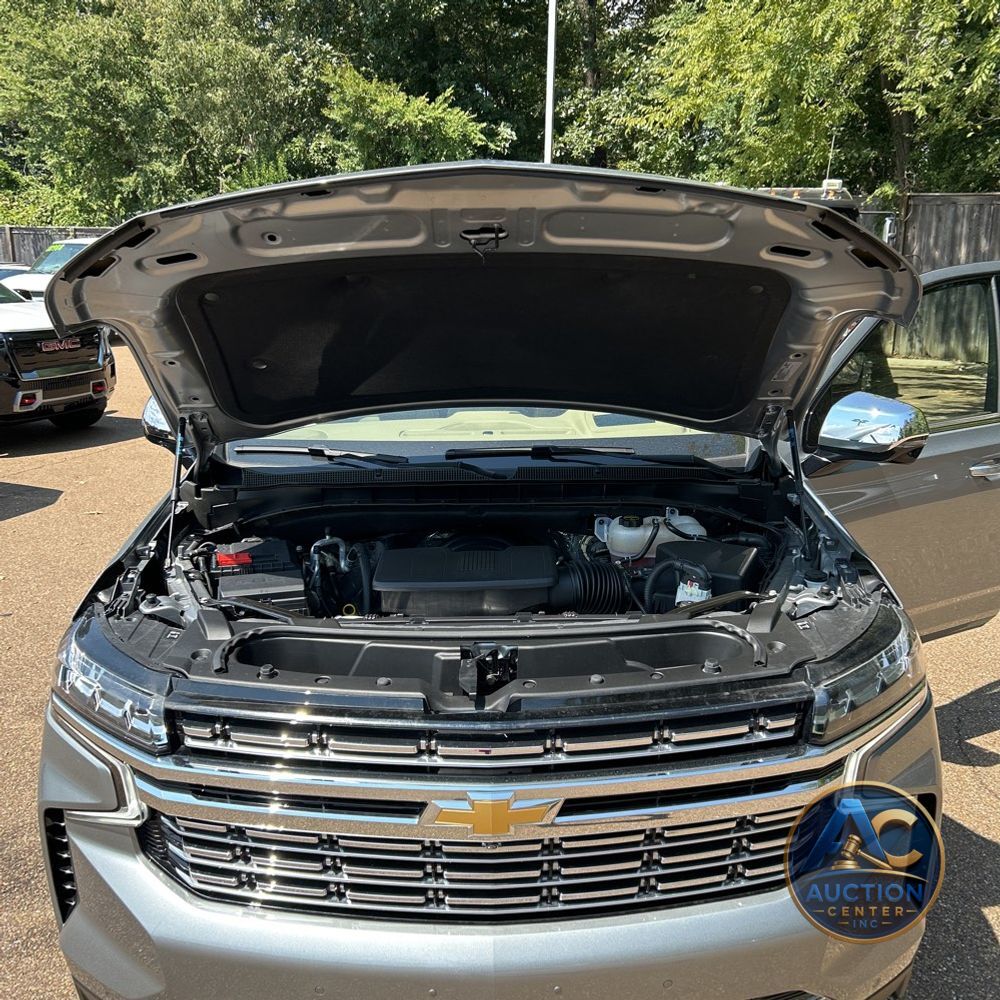 2024 Chevrolet Suburban Premier