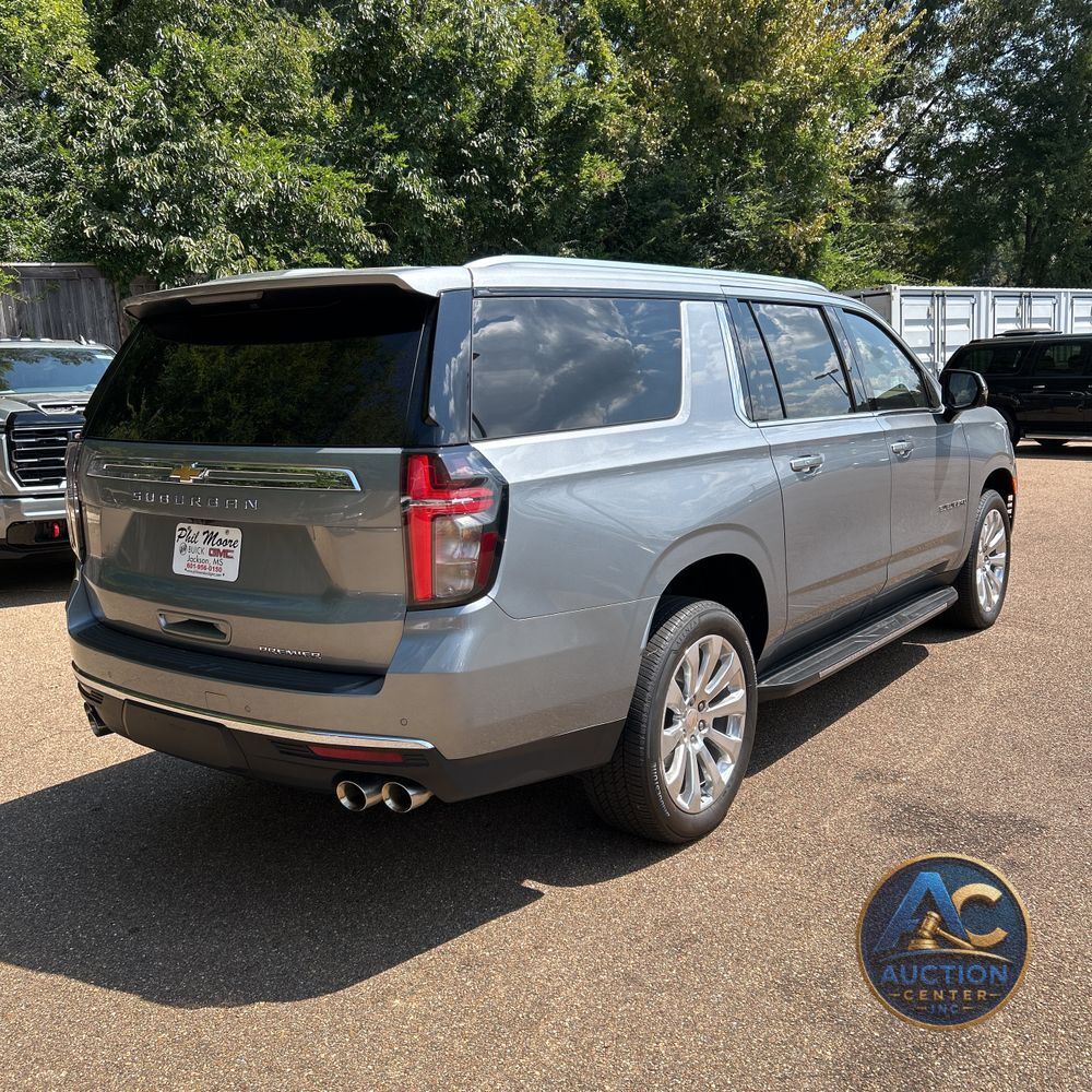 2024 Chevrolet Suburban Premier