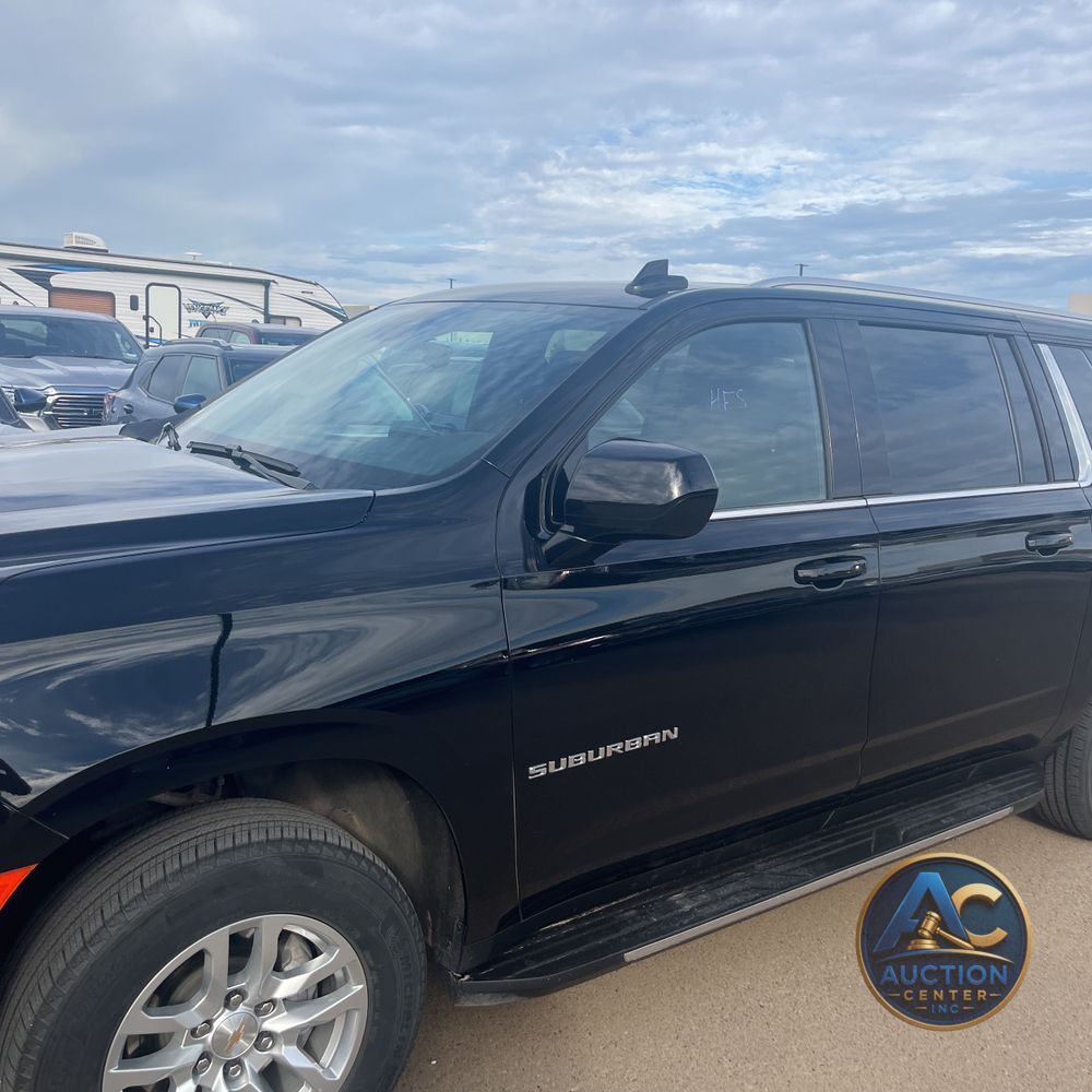 2024 Chevrolet Suburban LS