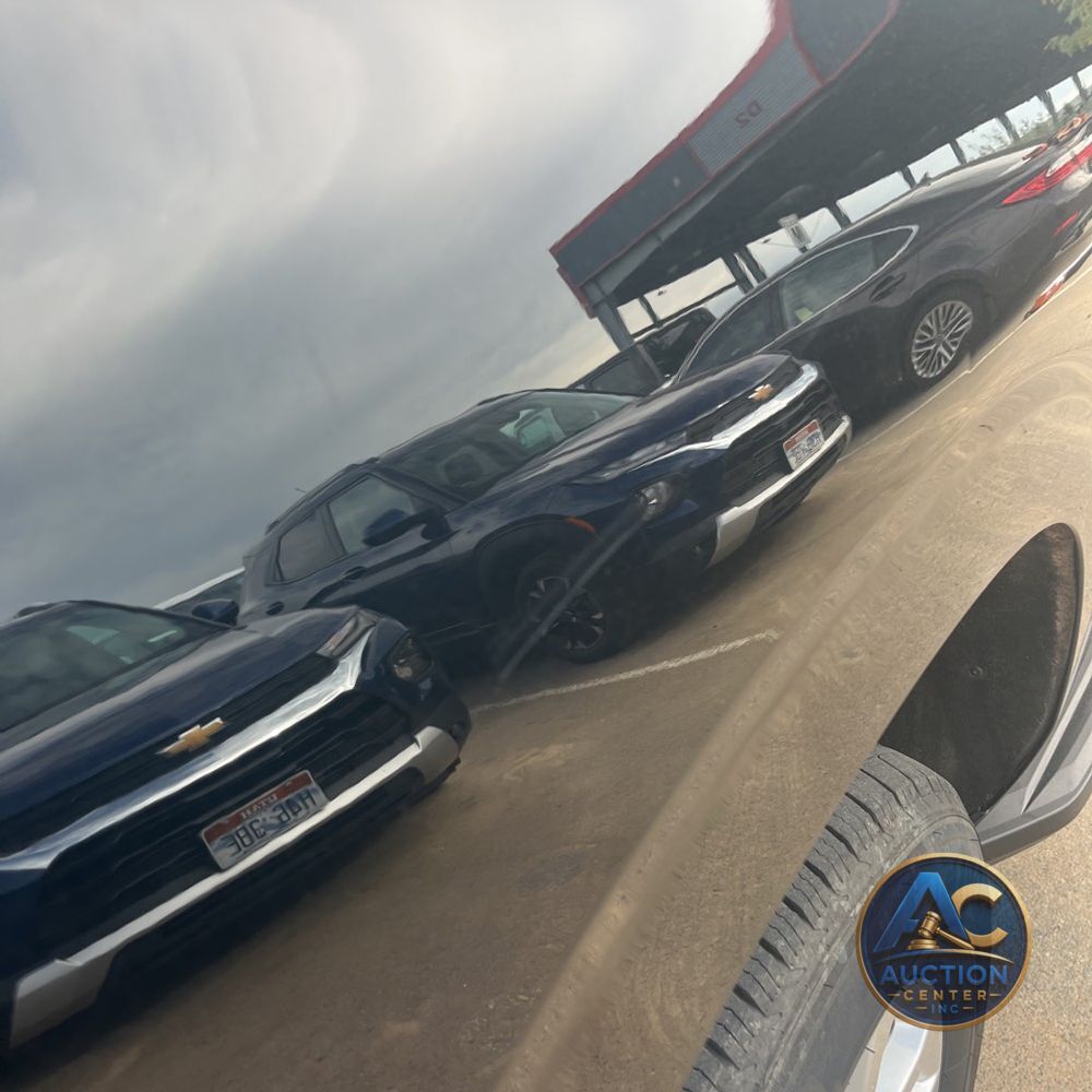 2024 Chevrolet Suburban LS