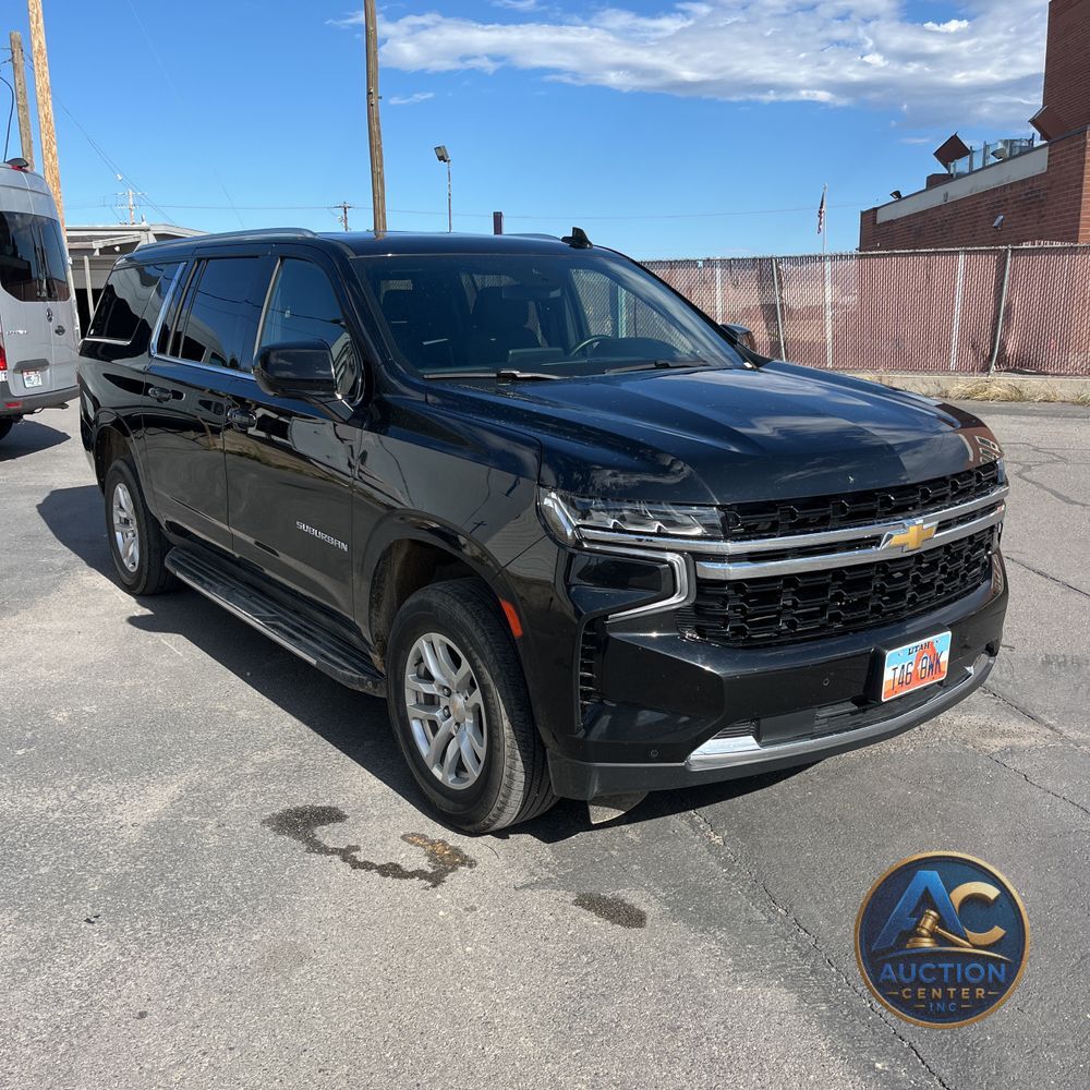 2024 Chevrolet Suburban LS