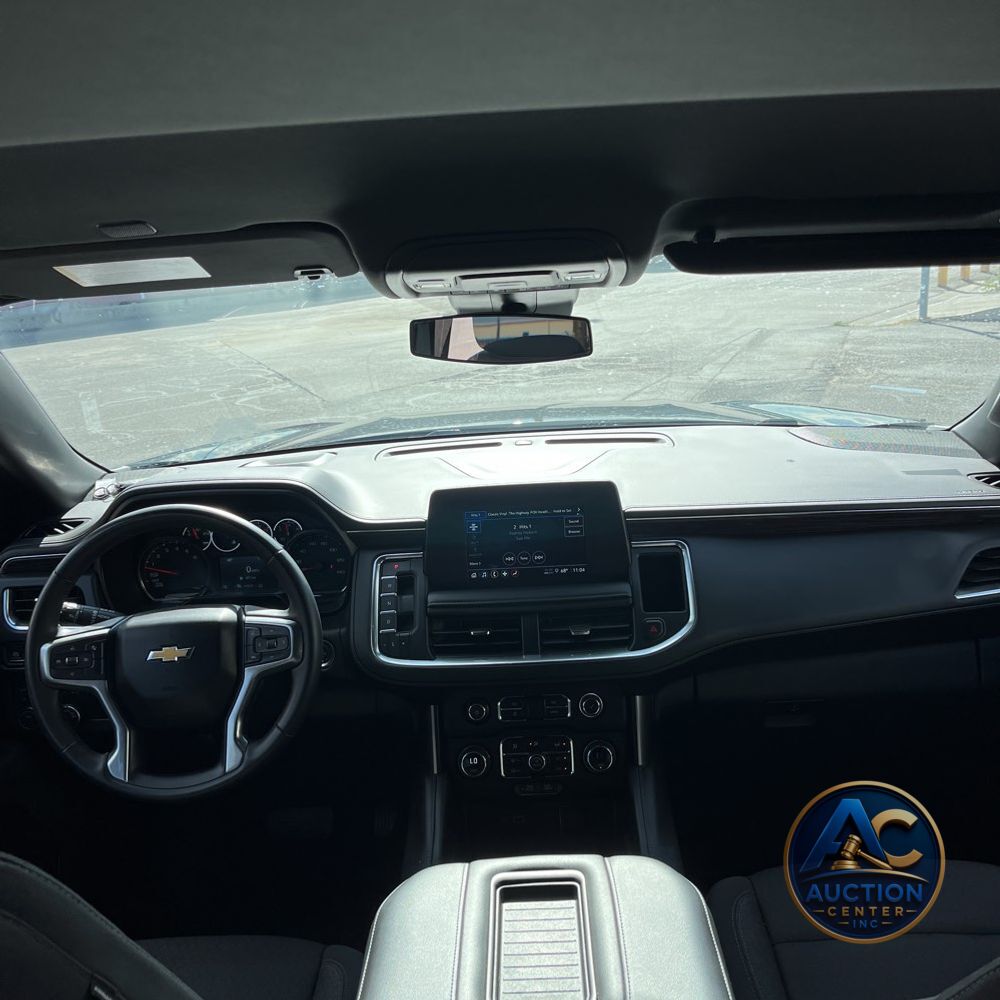 2024 Chevrolet Suburban LS