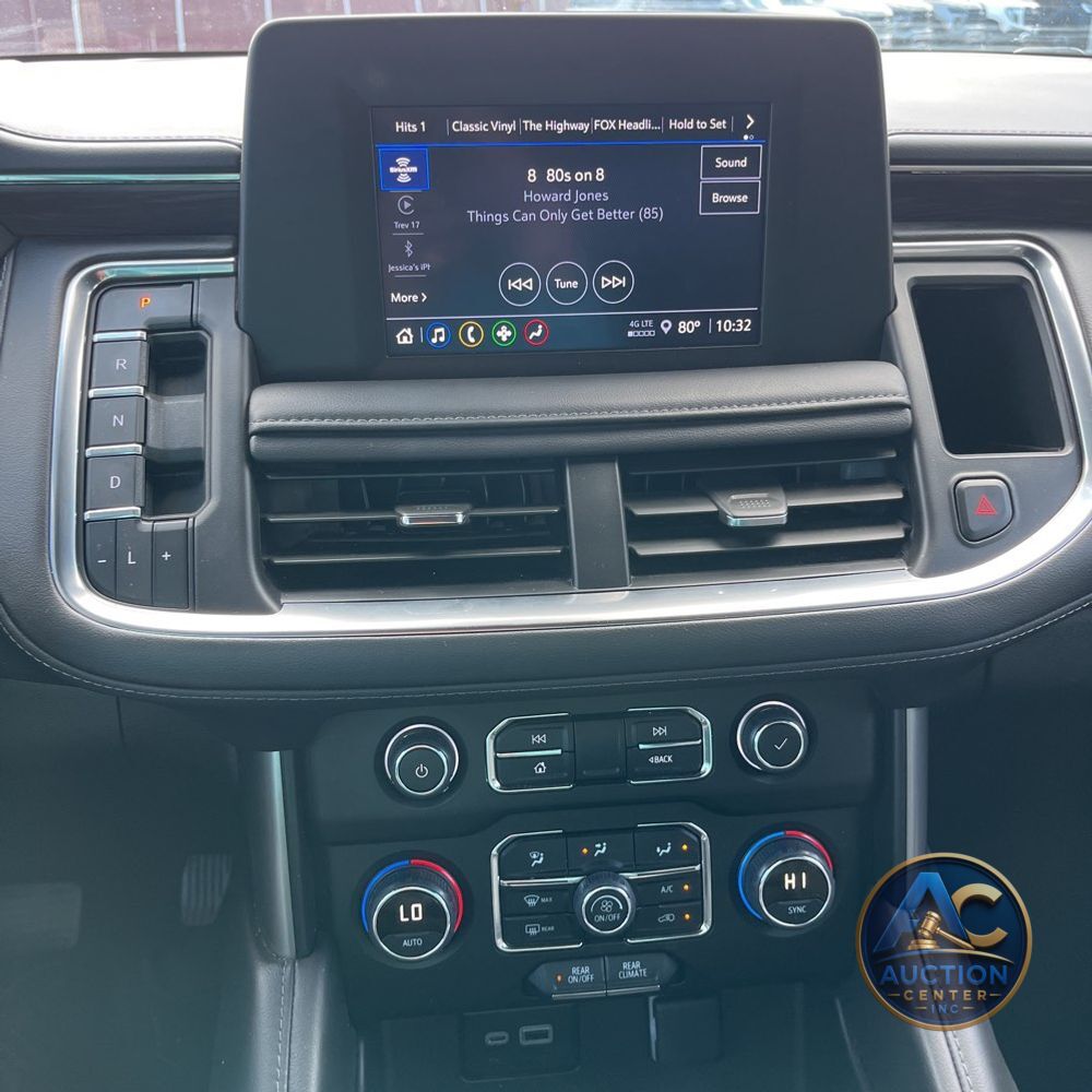 2024 Chevrolet Suburban LS
