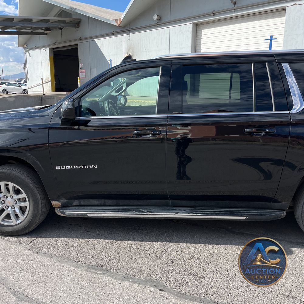 2024 Chevrolet Suburban LS