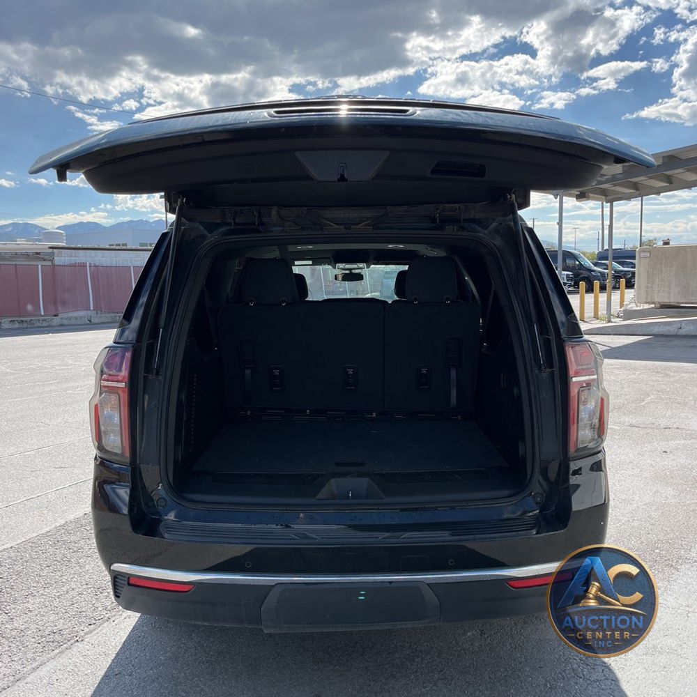 2024 Chevrolet Suburban LS