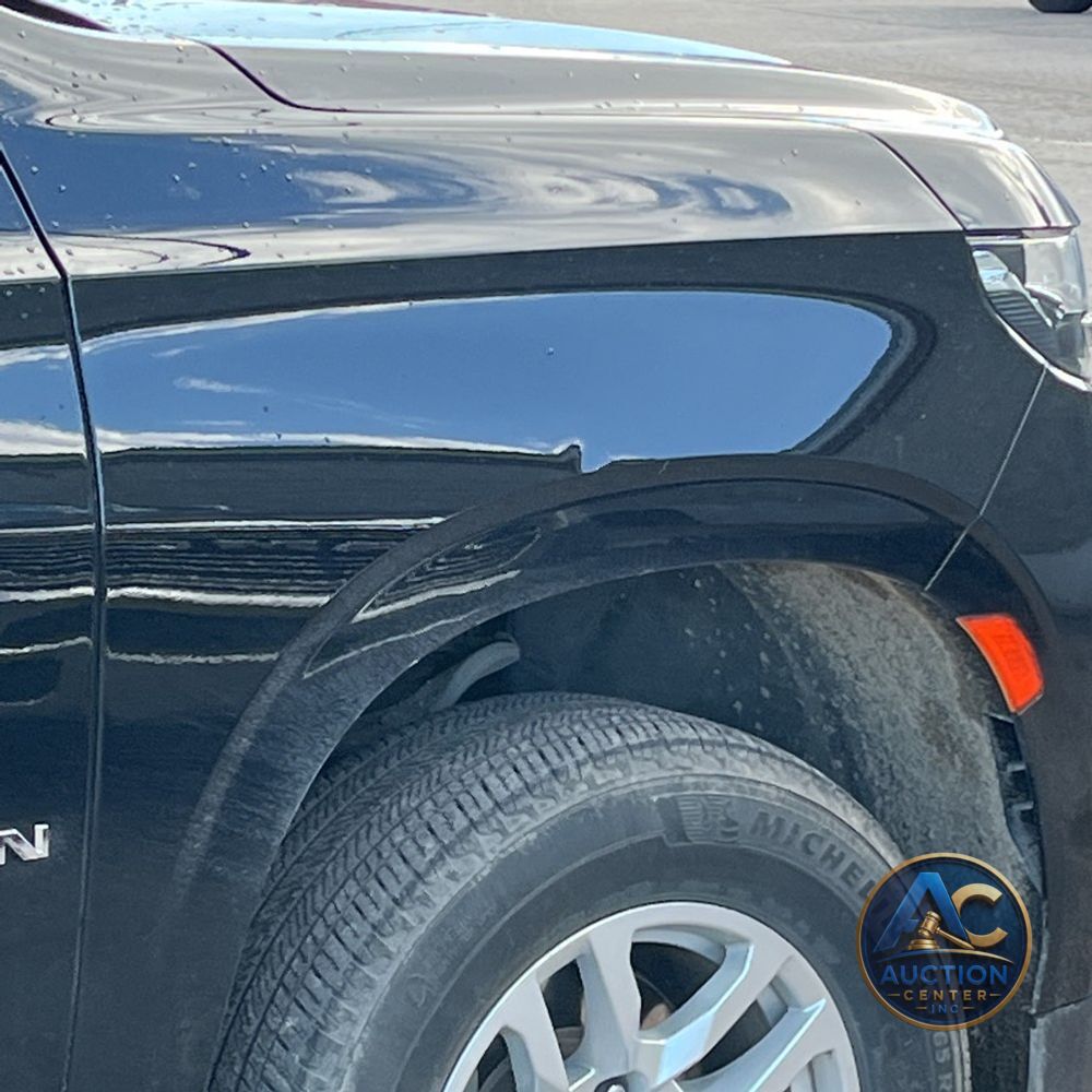 2024 Chevrolet Suburban LS