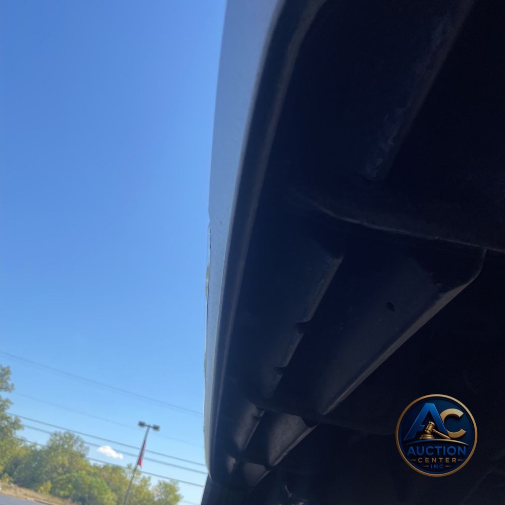 2023 Chevrolet Suburban LS