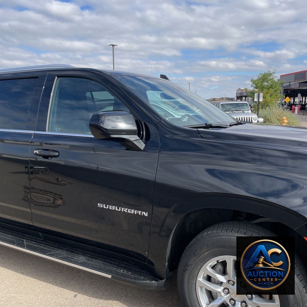 2024 Chevrolet Suburban LS