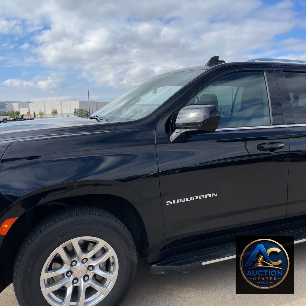 2024 Chevrolet Suburban LS