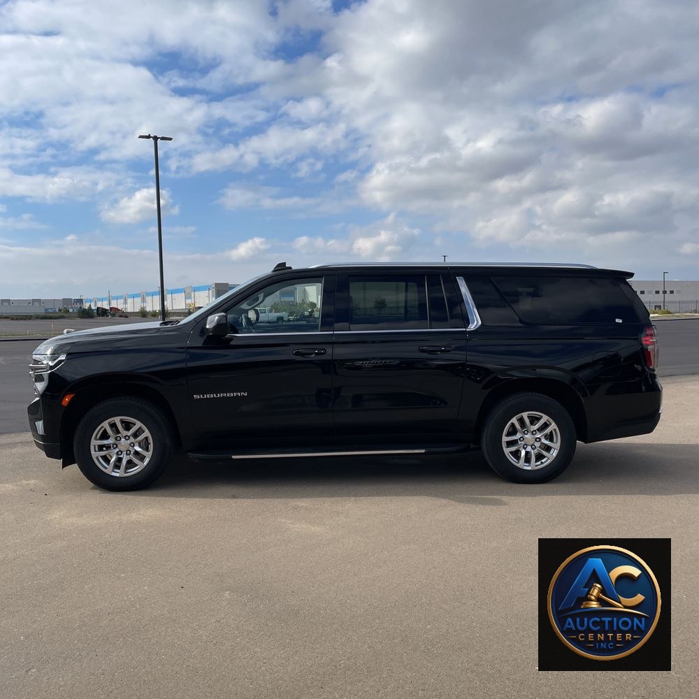2024 Chevrolet Suburban LS