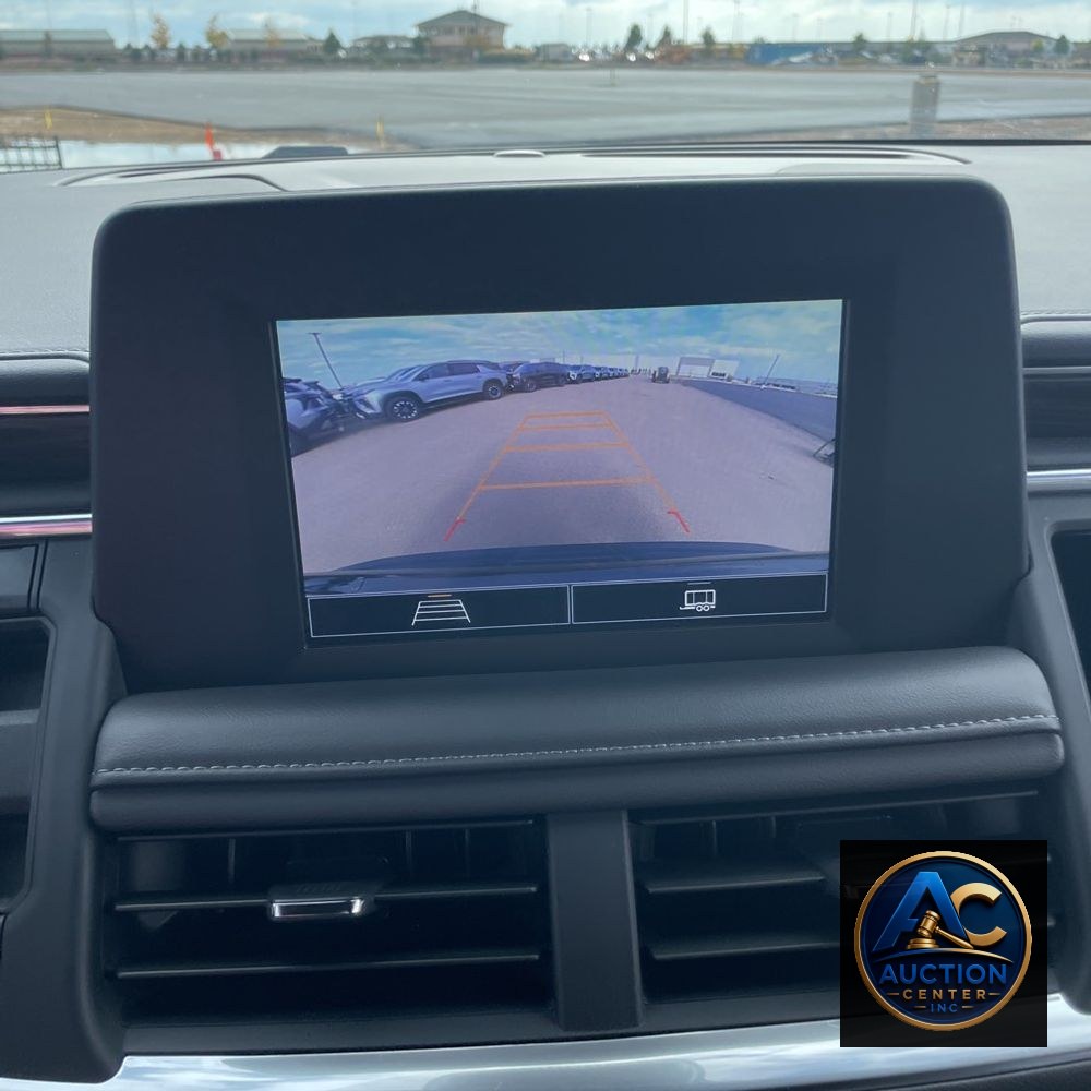 2024 Chevrolet Suburban LS