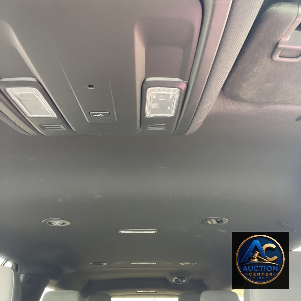 2024 Chevrolet Suburban LS