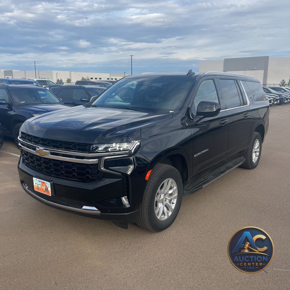 2024 Chevrolet Suburban LS