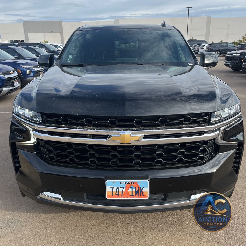 2024 Chevrolet Suburban LS