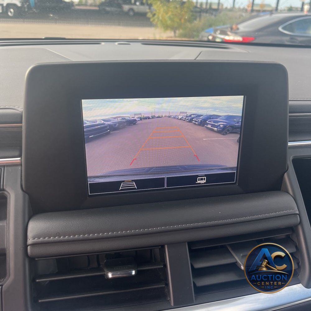 2024 Chevrolet Suburban LS