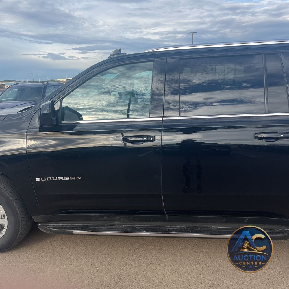 2024 Chevrolet Suburban LS