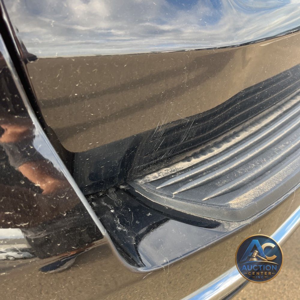2024 Chevrolet Suburban LS