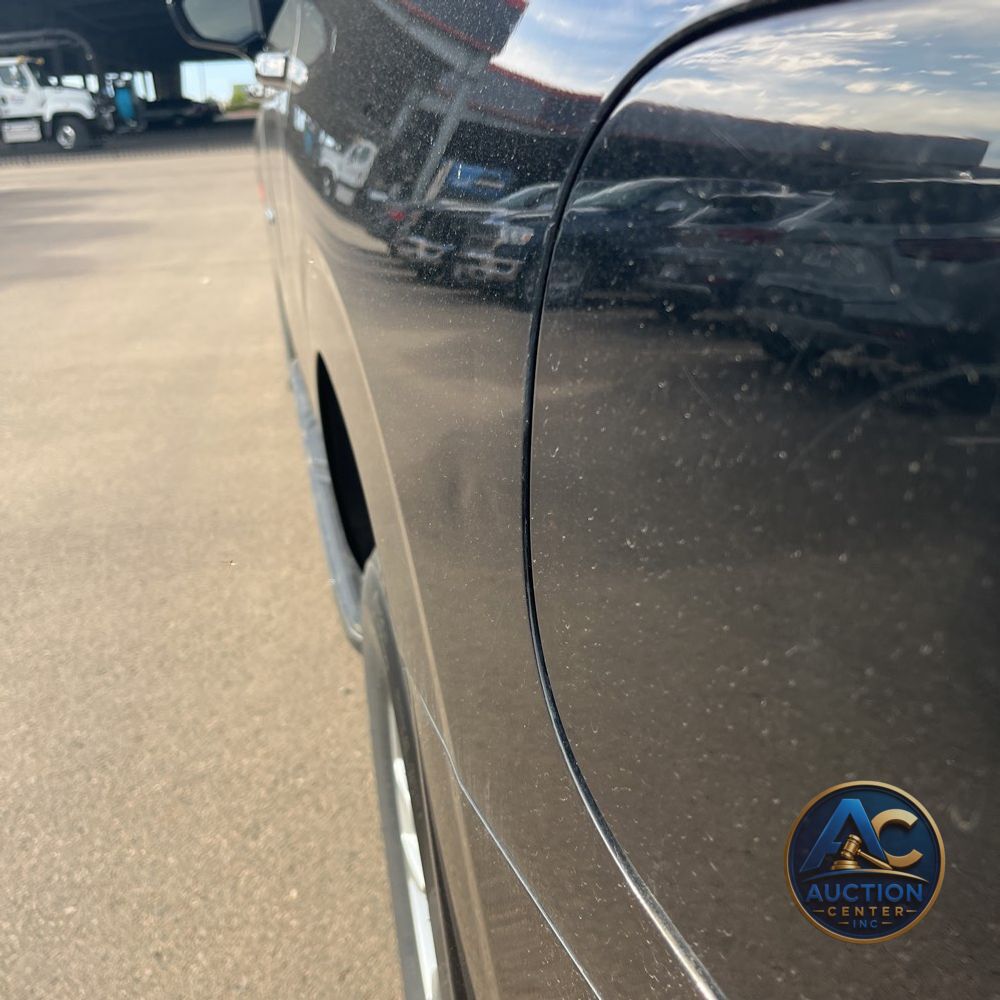 2024 Chevrolet Suburban LS