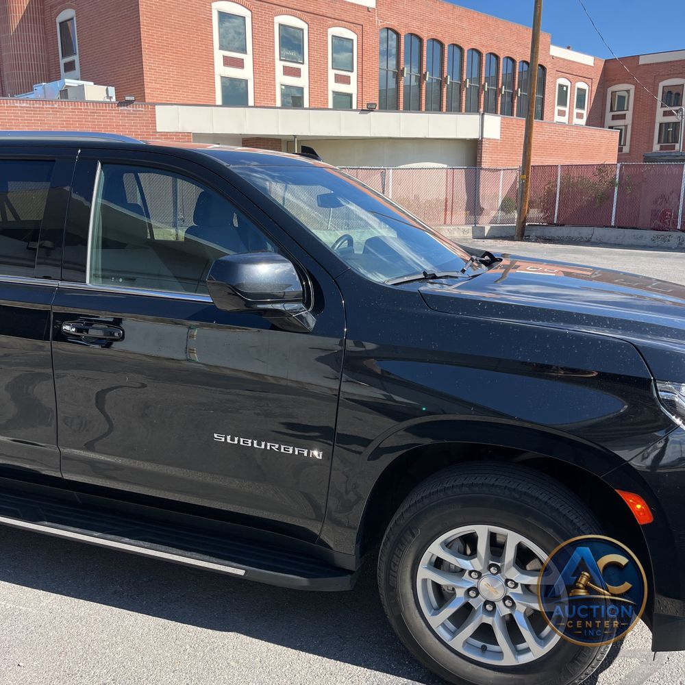 2024 Chevrolet Suburban LS