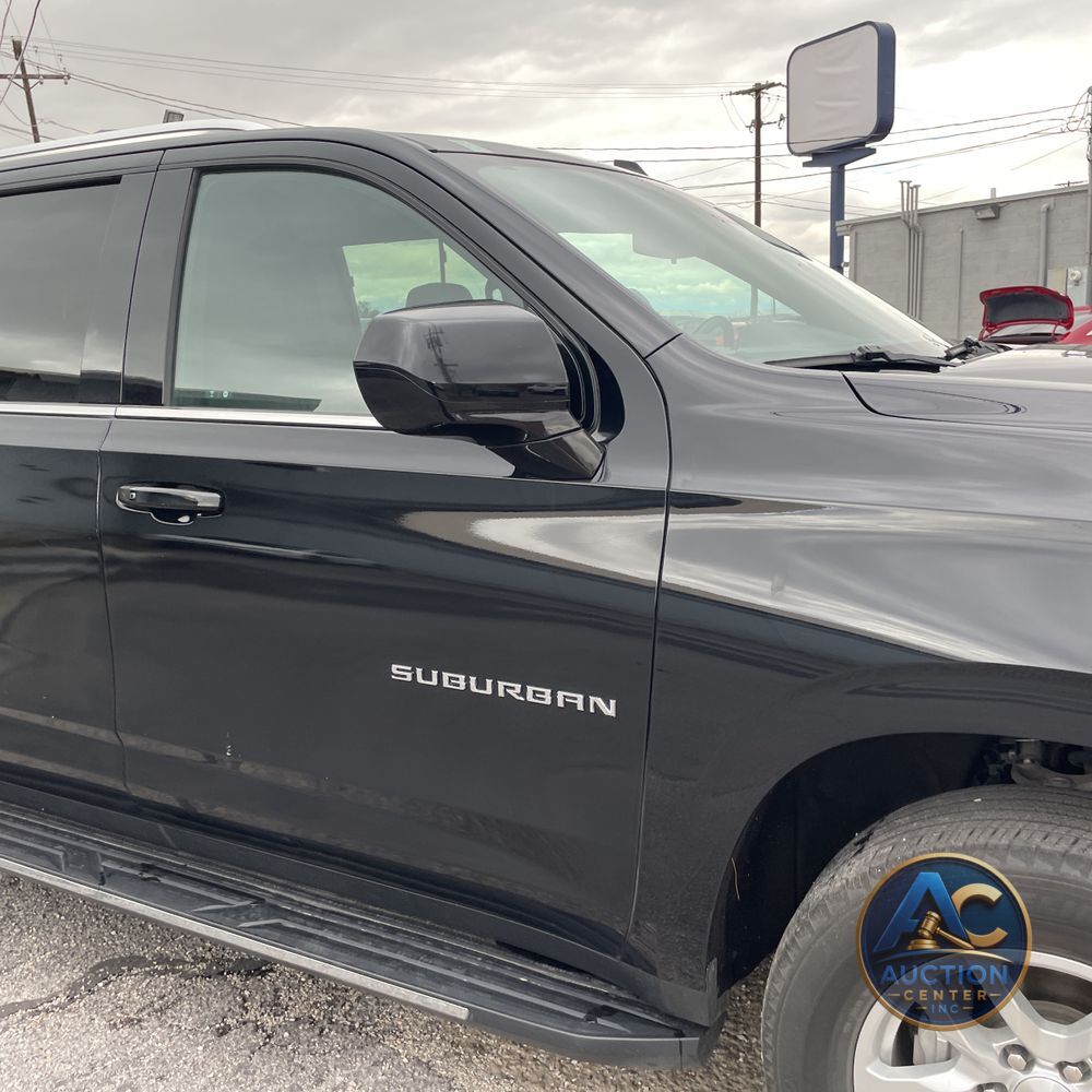 2024 Chevrolet Suburban LS