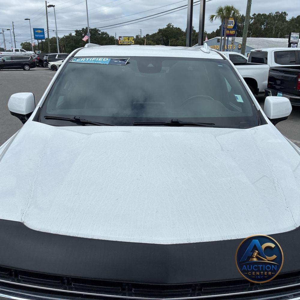 2023 Chevrolet Suburban LT