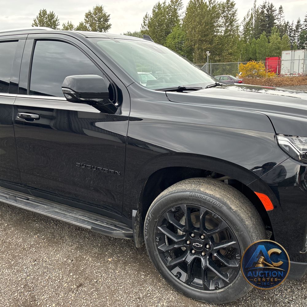 2024 Chevrolet Suburban 1500 LT