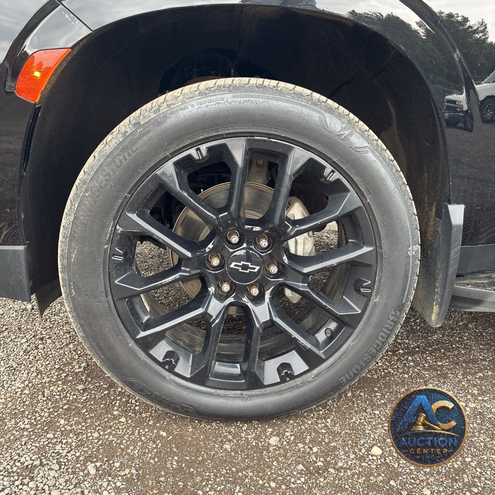 2024 Chevrolet Suburban 1500 LT
