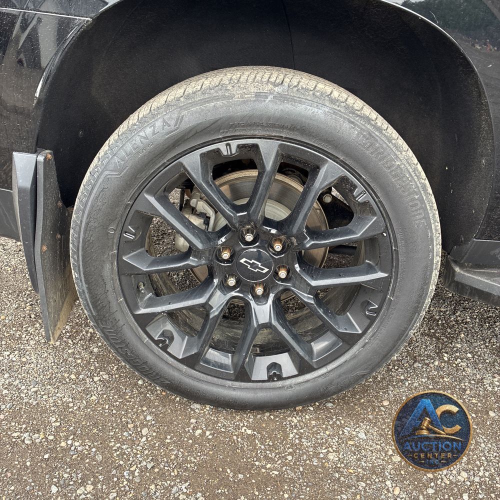 2024 Chevrolet Suburban 1500 LT