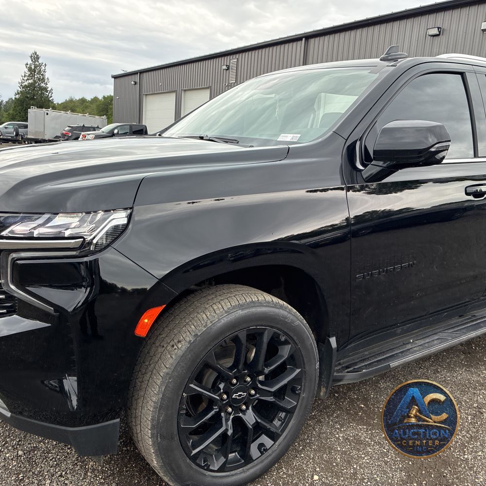 2024 Chevrolet Suburban 1500 LT