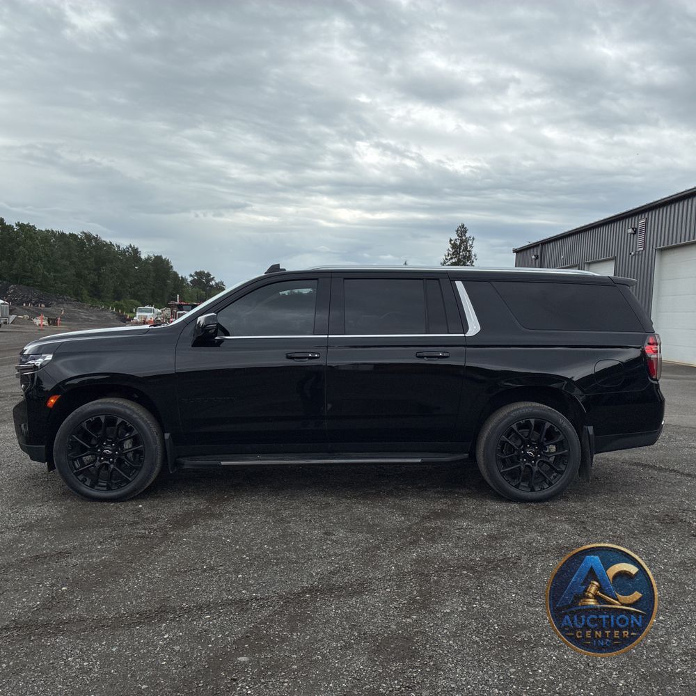 2024 Chevrolet Suburban 1500 LT