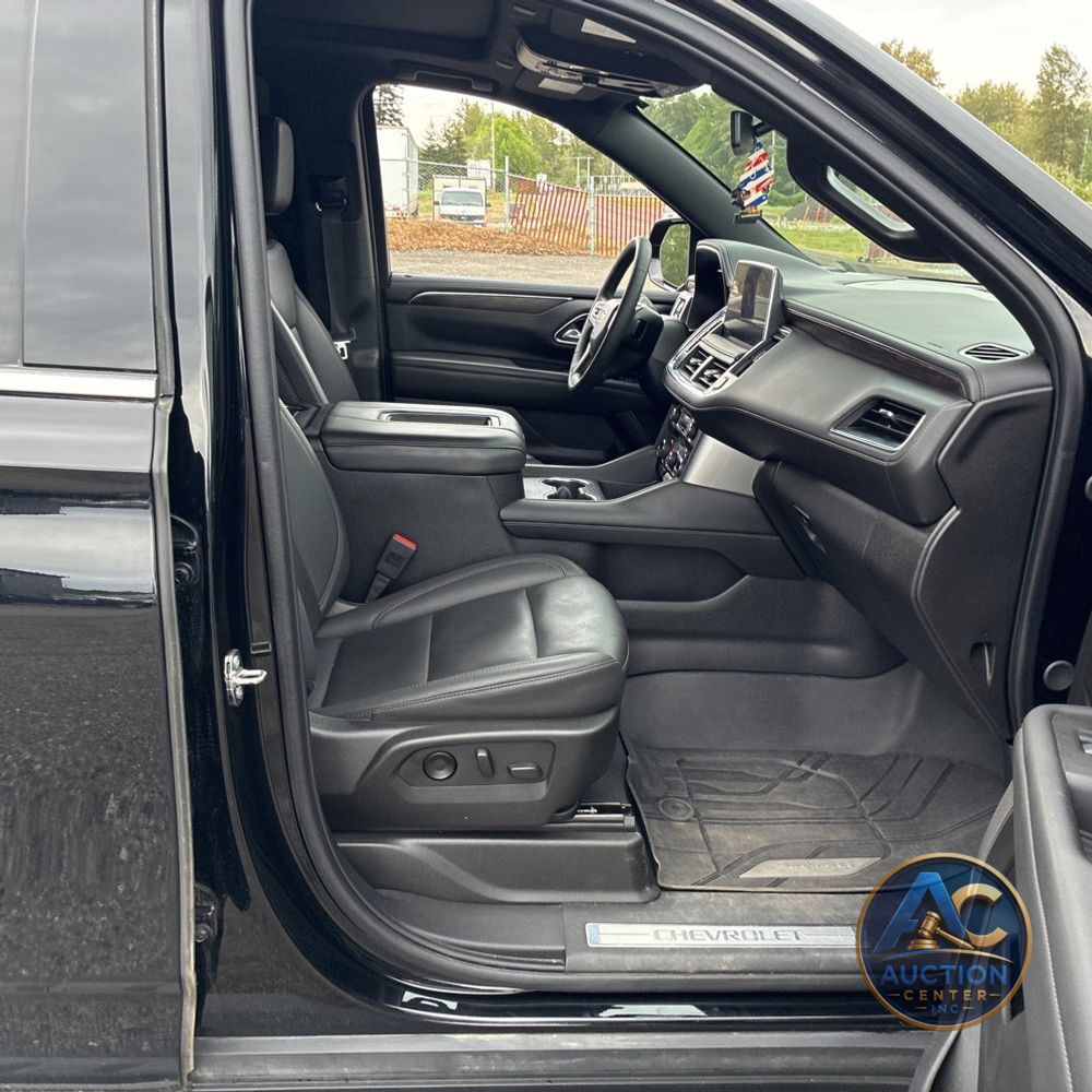 2024 Chevrolet Suburban 1500 LT