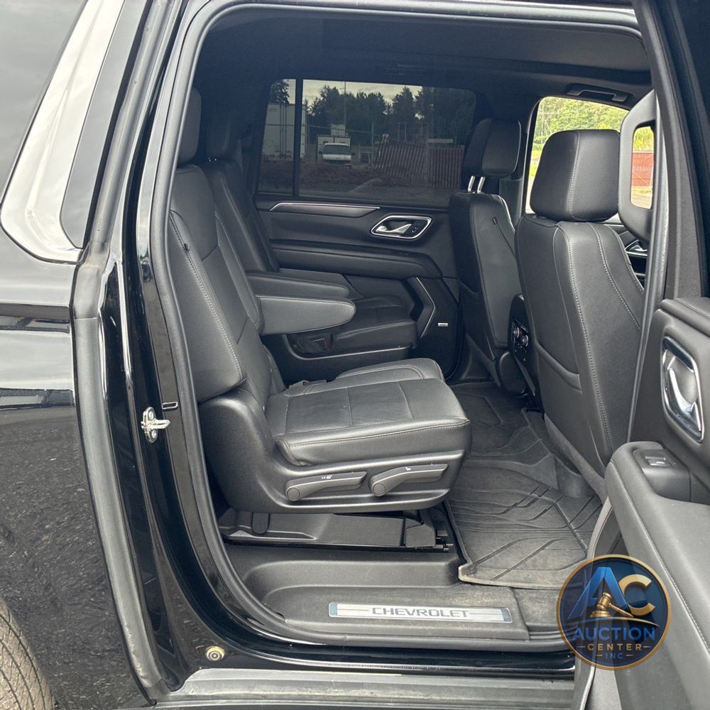 2024 Chevrolet Suburban 1500 LT