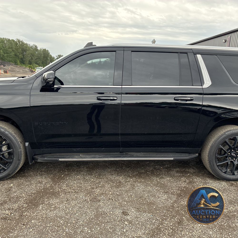 2024 Chevrolet Suburban 1500 LT