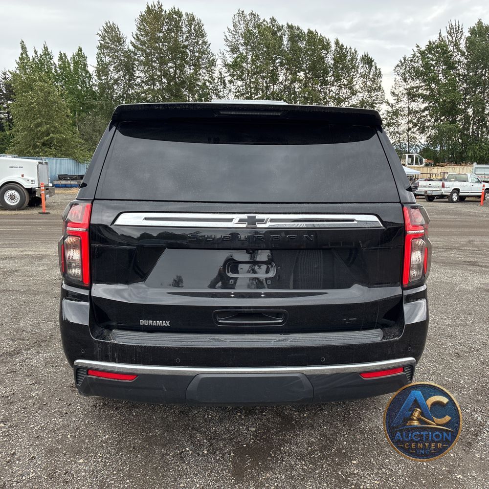 2024 Chevrolet Suburban 1500 LT