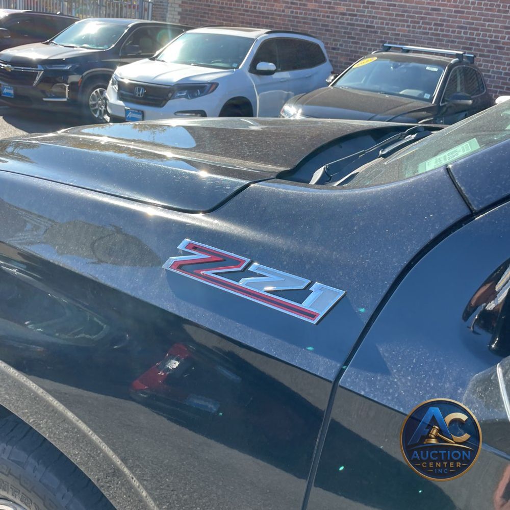2022 Chevrolet Suburban Z71