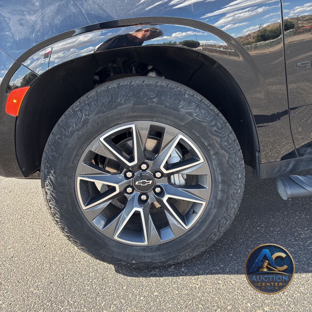 2023 Chevrolet Suburban Z71