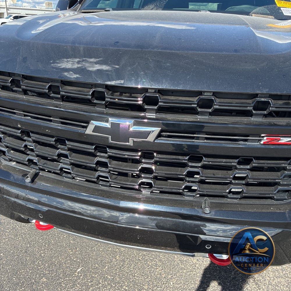 2023 Chevrolet Suburban Z71