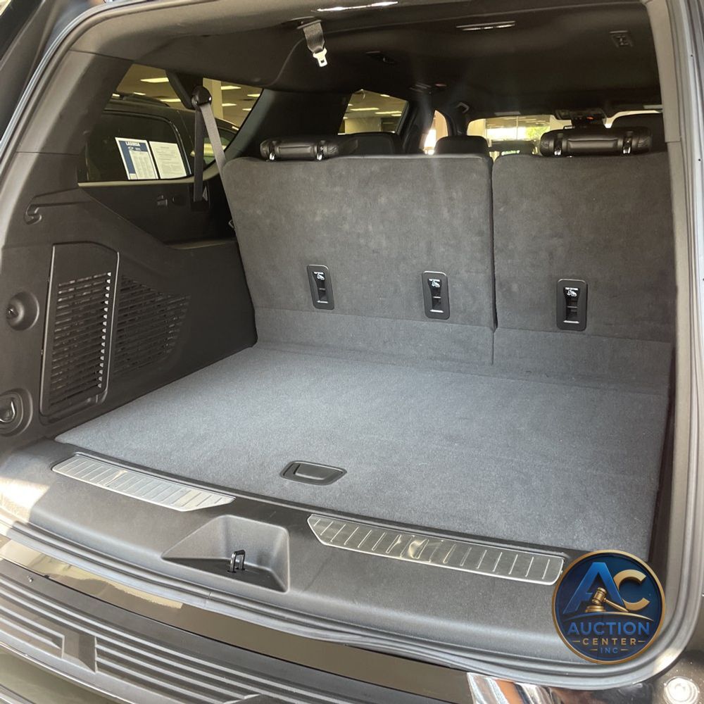 2023 Chevrolet Suburban Z71